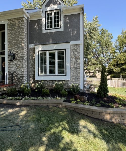 landscaper & hardscaper in Johnson County